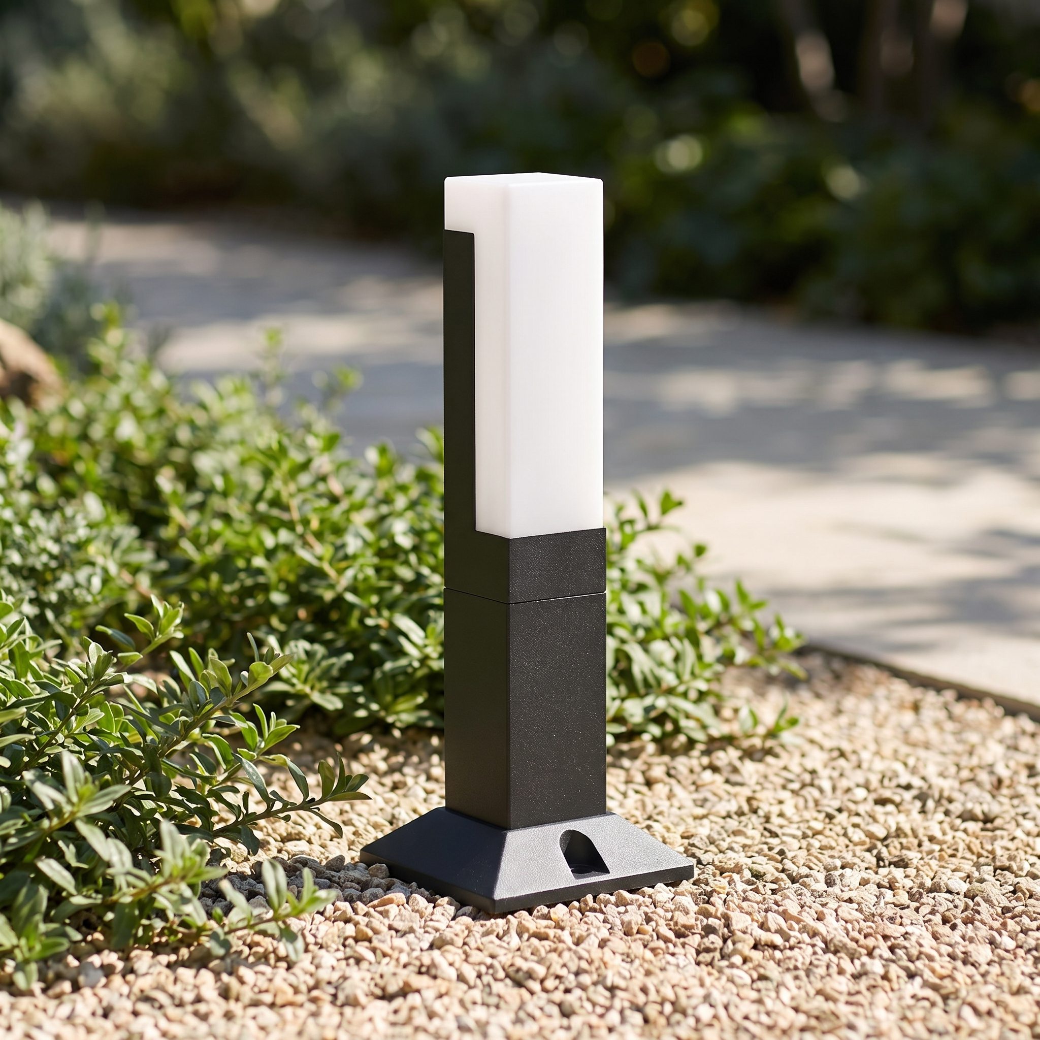 Meadow path light head and spike base detail